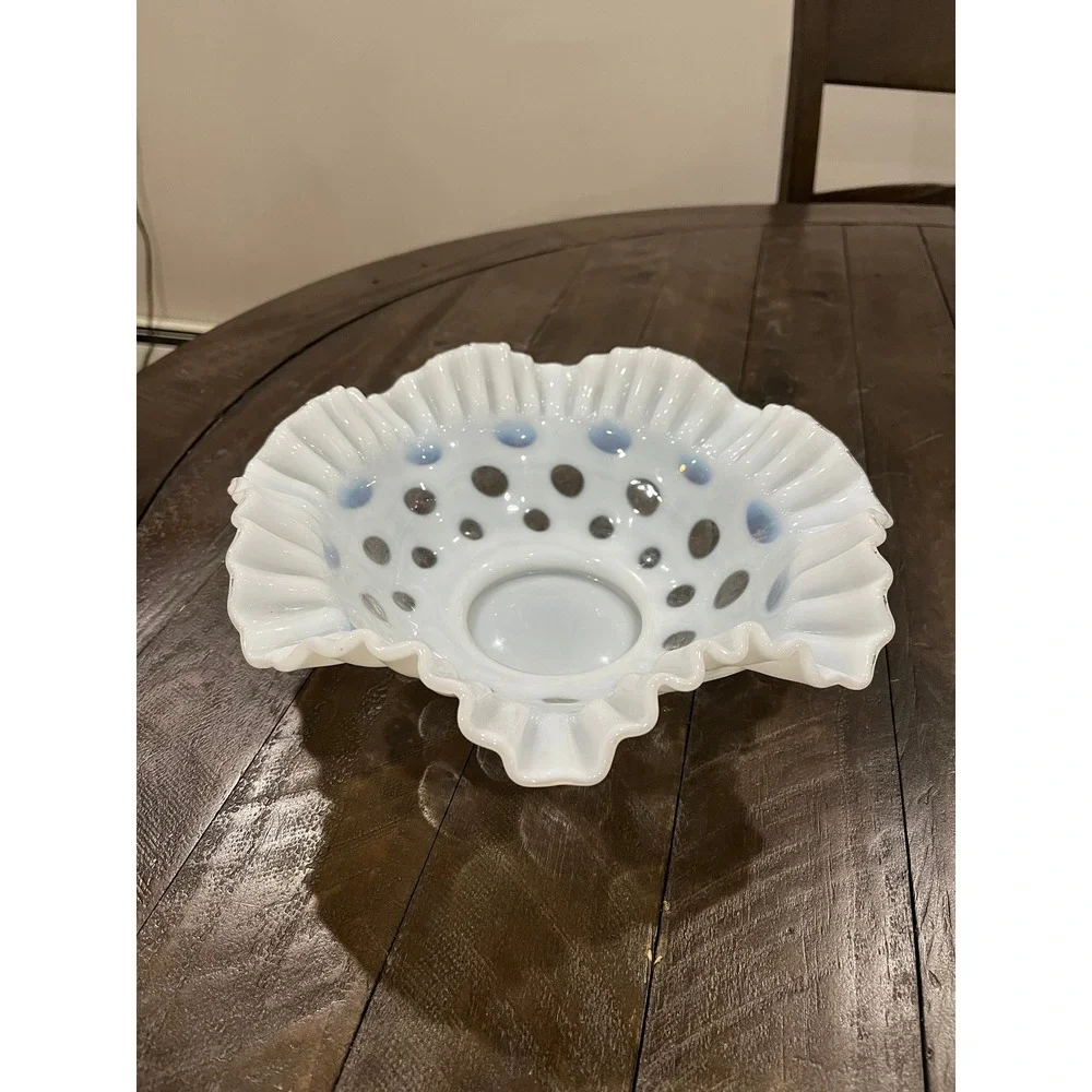 Vintage‎ Fenton White Opalescent Coin Dot Crimped Ruffle Console Bowl 10.25